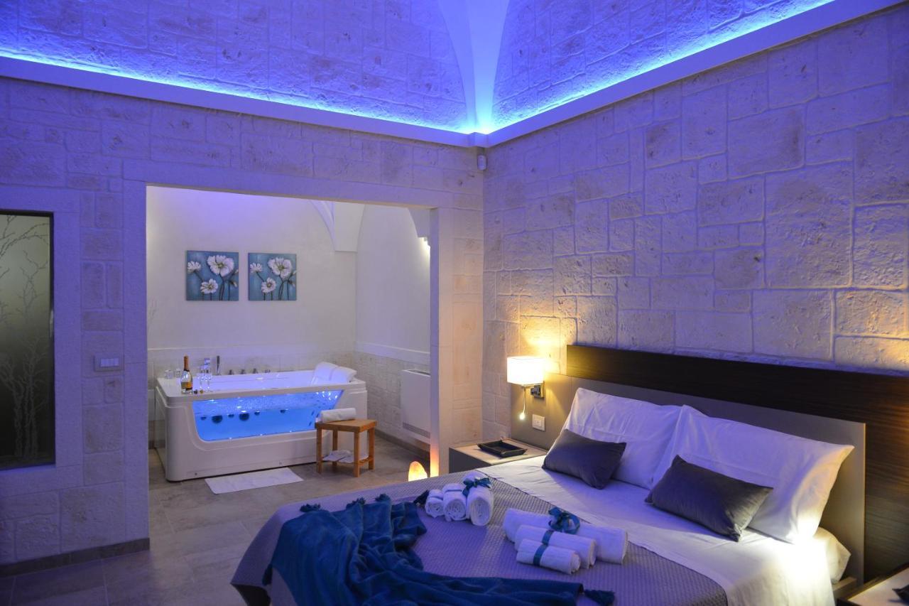 Suite Laurel Spa Con Idromassaggio Фазано Экстерьер фото